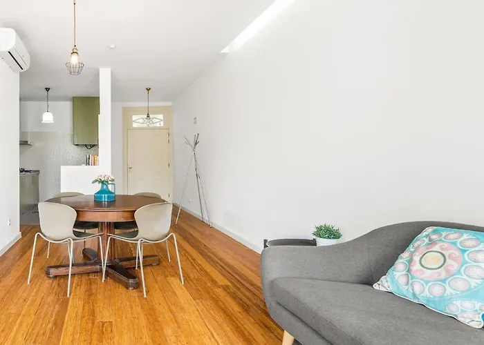 Almond Biscuit Historic Center * Porto