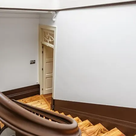 Almond Biscuit Historic Center