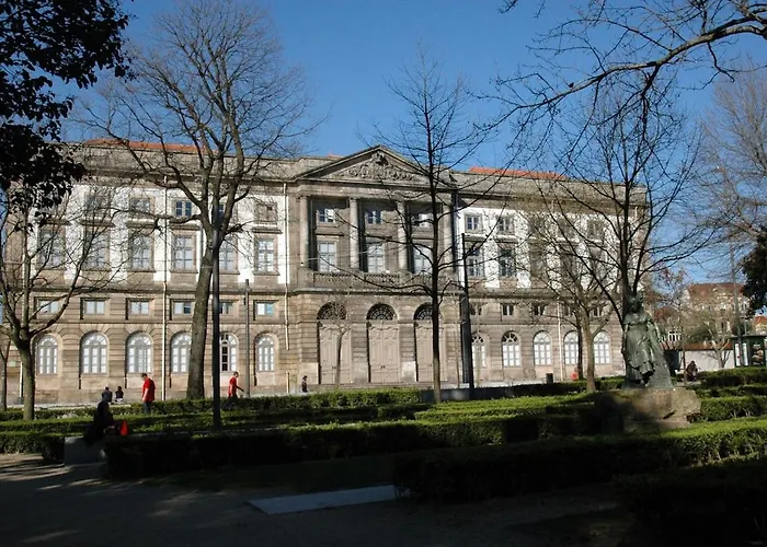 Almond Biscuit Historic Center *