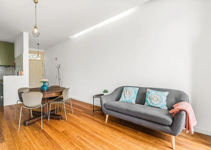 Almond Biscuit Historic Center *