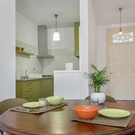 Almond Biscuit Historic Center * Oporto